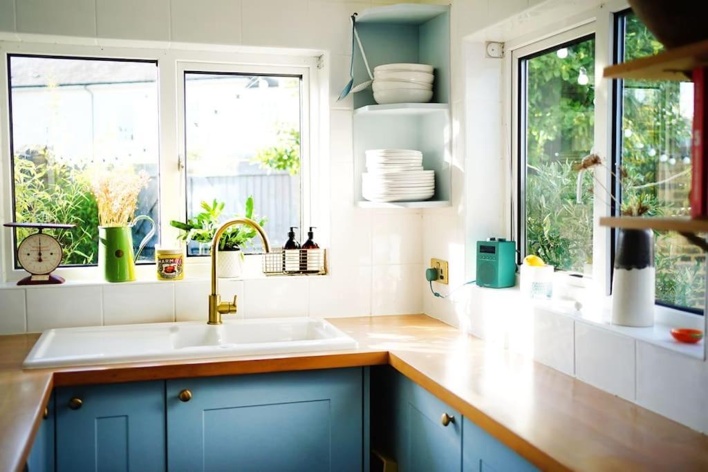 Northdene Cottage - Cosy Old Fisherman'S Cottage Two Mins From Sea - Free Parking - Wood Burning Stove - Roll Top Bath - Dog Friendly Deal Exteriér fotografie